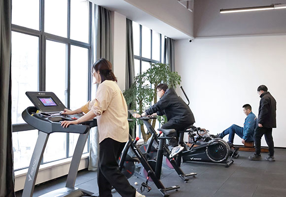 ��8ͷ�����(�й���½)-�ٷ���վ