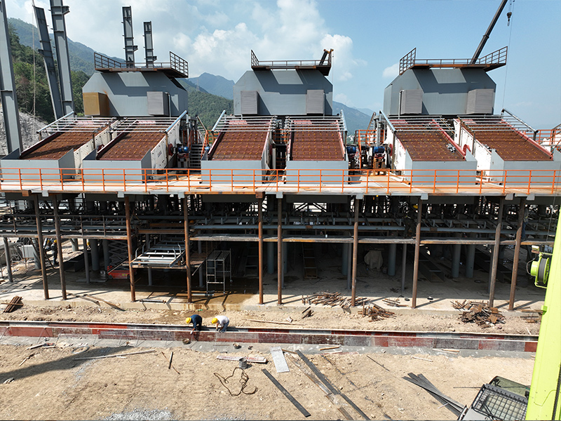 ��8ͷ�����(�й���½)-�ٷ���վ